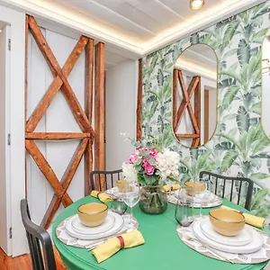 Apartamento Golden Cage Chiado - Charm Historic And Cozy, Lisboa