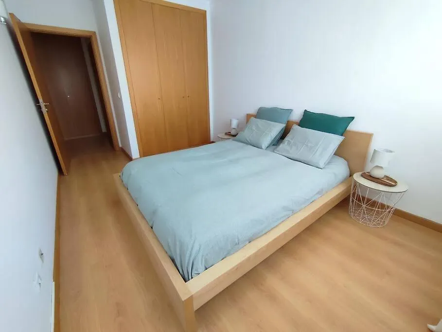 Apartment Near Airport & Citycenter Free Parking 리스본